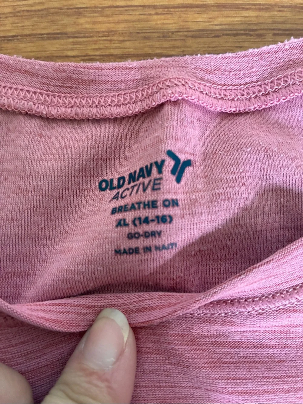 BOGO 🛍️ Old Navy Active Pink Girls' XL 14/16 Breathe On cropped Tee